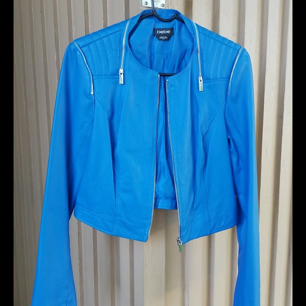 Vintage crop Bebe leather jacket, M, blue